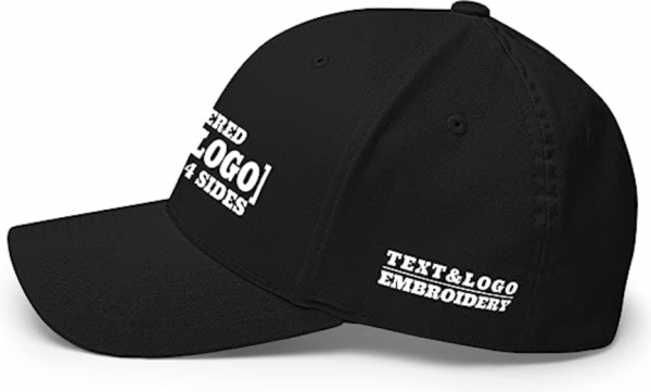 Topi snapback dengan aksen tulisan bordir di sisi